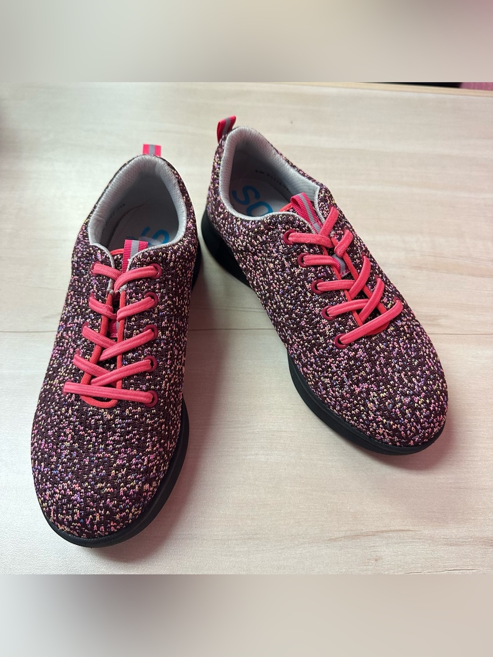 Softwalk Sampson Knit Sneakers